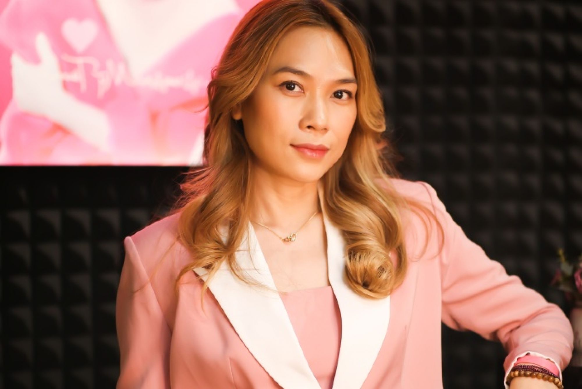 Mỹ Tâm thông báo về sự trở lại của liveshow "Tri Âm" tại Hà Nội khiến fan mất ngủ