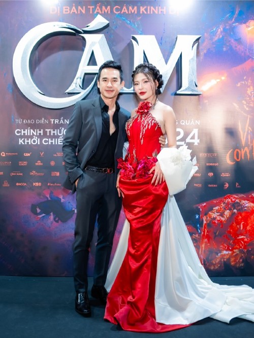 Luong The Thanh ung ho Thuy Diem