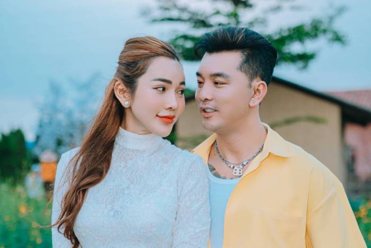 Ưng Ho&agrave;ng Ph&uacute;c - Thu Thuỷ t&aacute;i hợp trong bản ballad ho&agrave;i niệm đến x&eacute; l&ograve;ng
