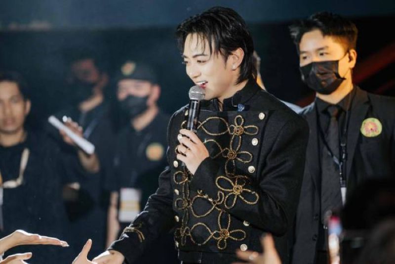 Soobin bất ngờ &ldquo;đ&aacute;nh &uacute;p&rdquo; kh&aacute;n giả khi bật m&iacute; solo concert đầu ti&ecirc;n trong sự nghiệp